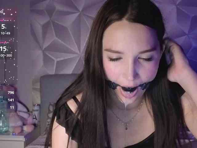 DADDYSWH0R3 webcam