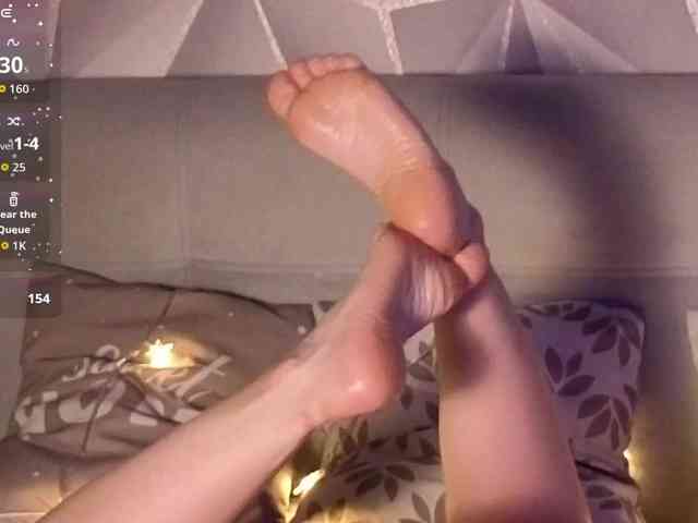 DADDYSWH0R3 webcam