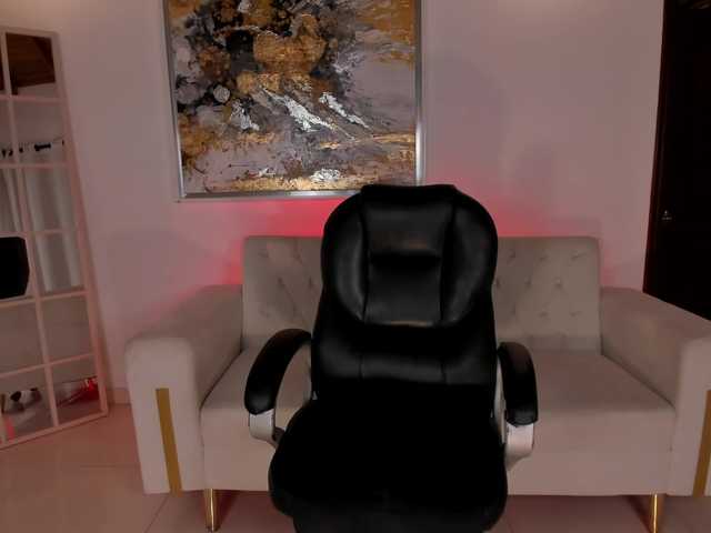 DominiqueVega live cam on BongaCams