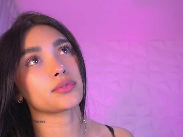 k-rioss live cam on BongaCams