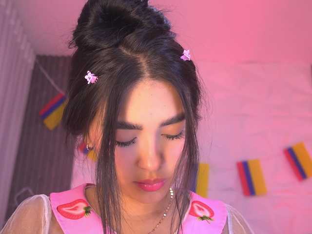 k-rioss live cam on BongaCams