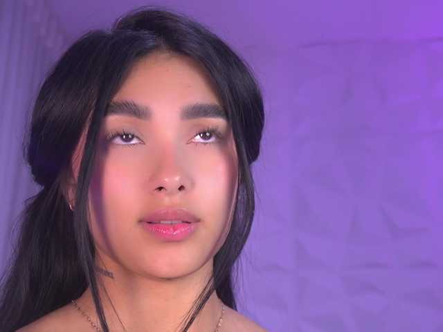 k-rioss live cam on BongaCams