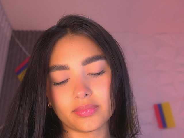 k-rioss live cam on BongaCams
