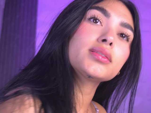 k-rioss live cam on BongaCams