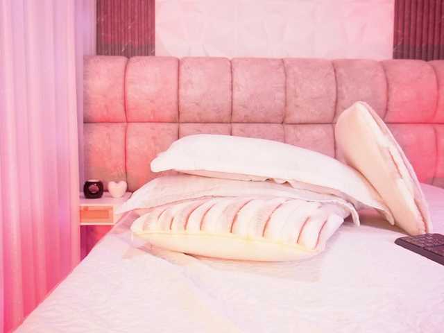 k-rioss live cam on BongaCams
