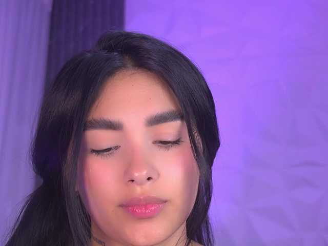 k-rioss live cam on BongaCams
