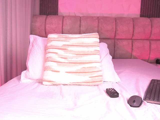 k-rioss live cam on BongaCams