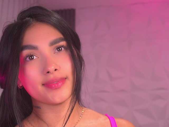 k-rioss live cam on BongaCams
