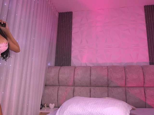 k-rioss live cam on BongaCams
