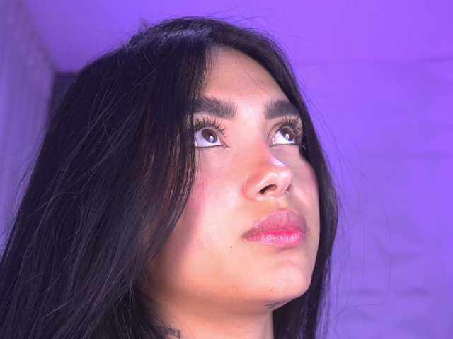 k-rioss live cam on BongaCams