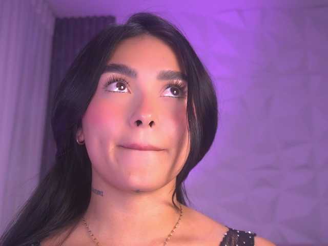 k-rioss live cam on BongaCams