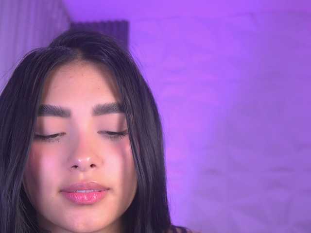 k-rioss live cam on BongaCams