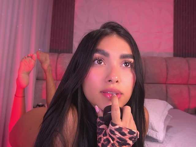 k-rioss live cam on BongaCams
