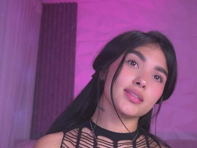 k-rioss live cam on BongaCams