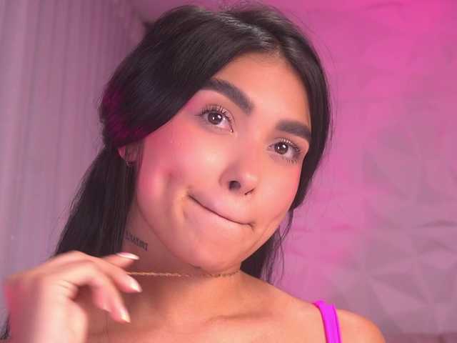 k-rioss live cam on BongaCams