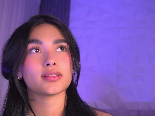 k-rioss live cam on BongaCams