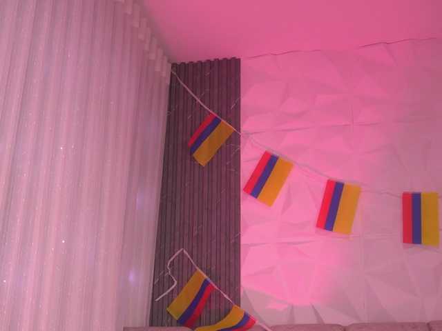 k-rioss live cam on BongaCams