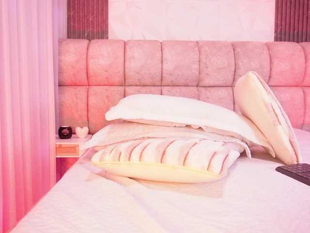 k-rioss live cam on BongaCams
