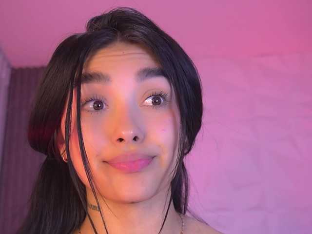 k-rioss live cam on BongaCams