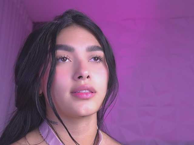 k-rioss live cam on BongaCams