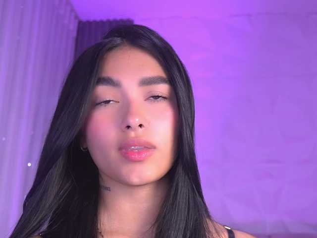 k-rioss live cam on BongaCams