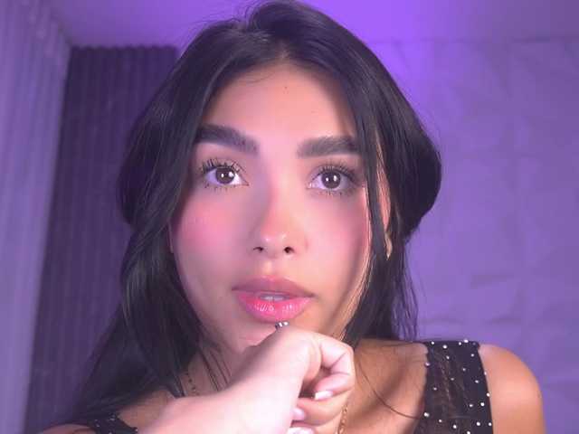 k-rioss live cam on BongaCams