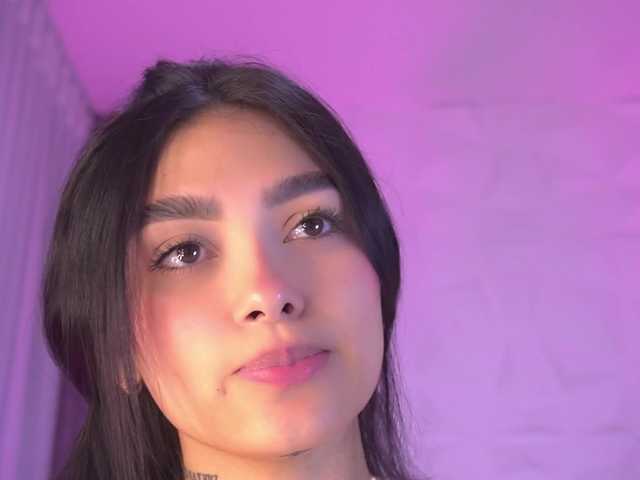 k-rioss's BongaCams show and profile