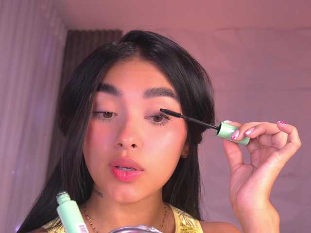 k-rioss live cam on BongaCams