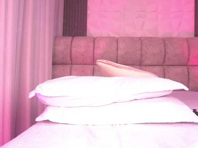 k-rioss live cam on BongaCams
