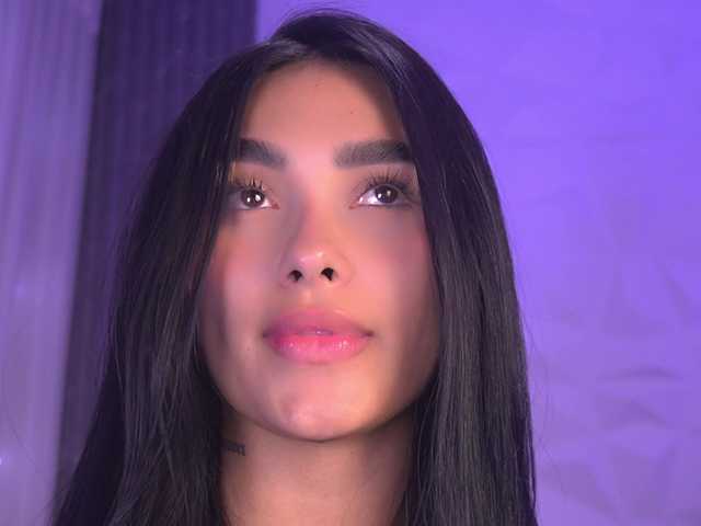 k-rioss live cam on BongaCams