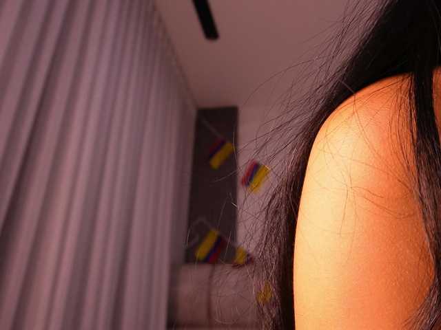k-rioss live cam on BongaCams
