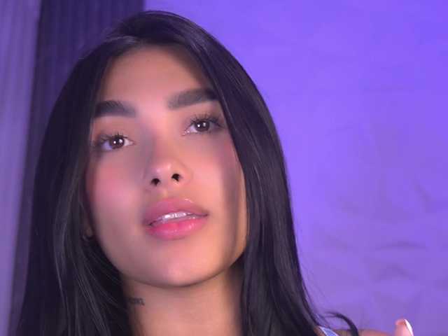k-rioss live cam on BongaCams