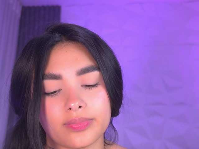 k-rioss live cam on BongaCams