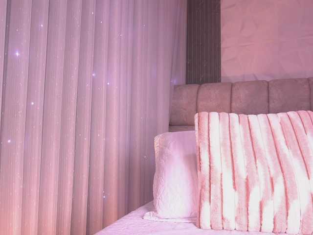 k-rioss live cam on BongaCams
