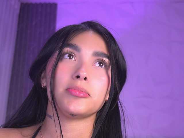 k-rioss live cam on BongaCams