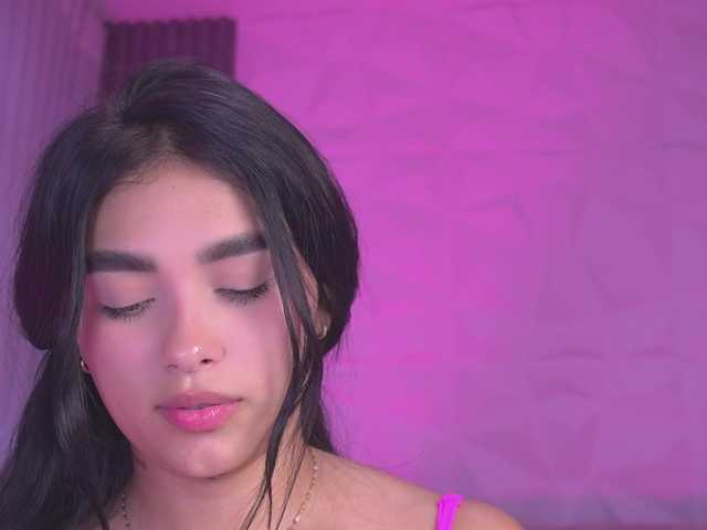 k-rioss live cam on BongaCams