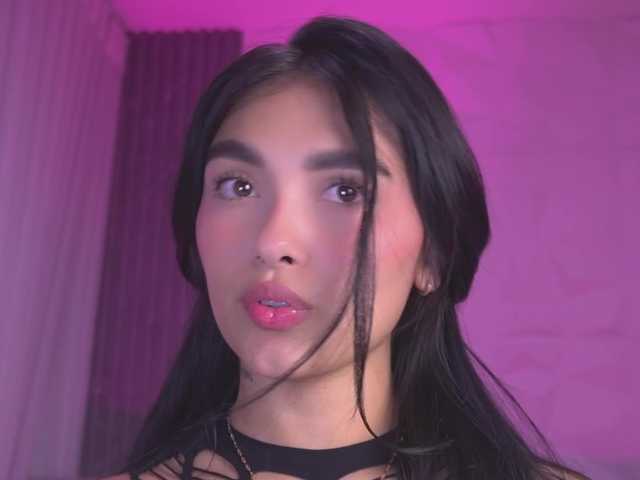k-rioss live cam on BongaCams