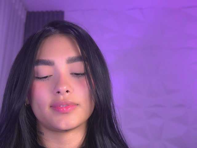 k-rioss live cam on BongaCams