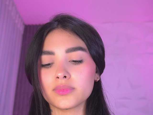 k-rioss's BongaCams show and profile