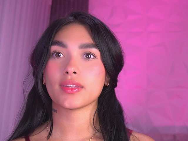 k-rioss live cam on BongaCams