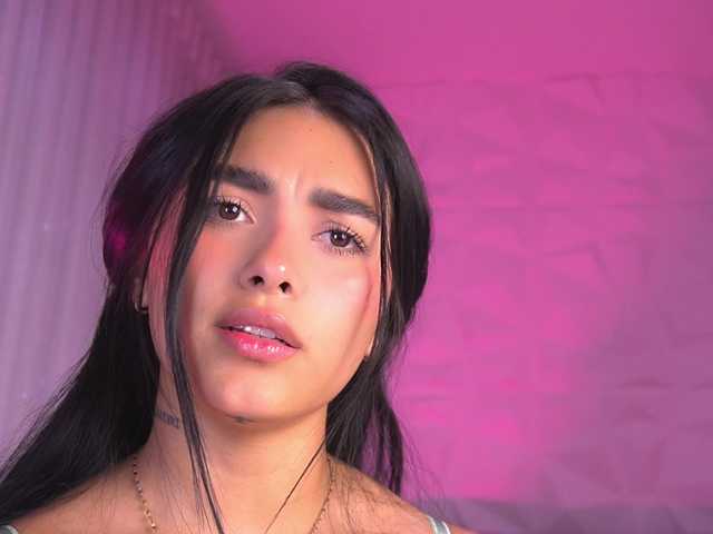 k-rioss live cam on BongaCams