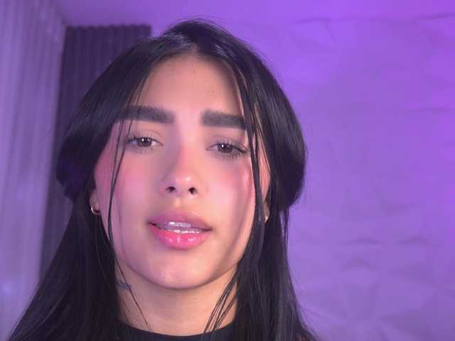 k-rioss live cam on BongaCams