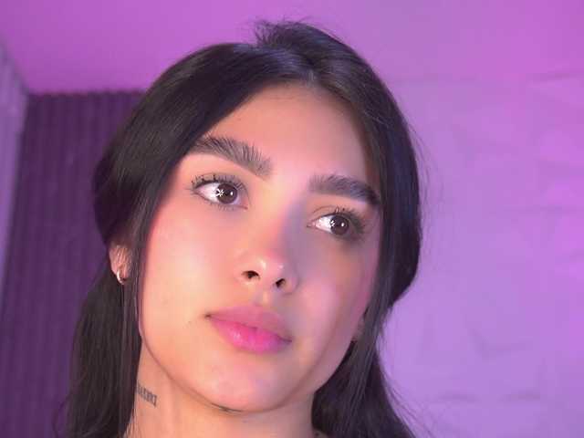 k-rioss's BongaCams show and profile