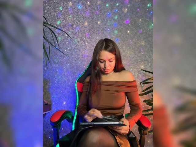 Maryllove live cam