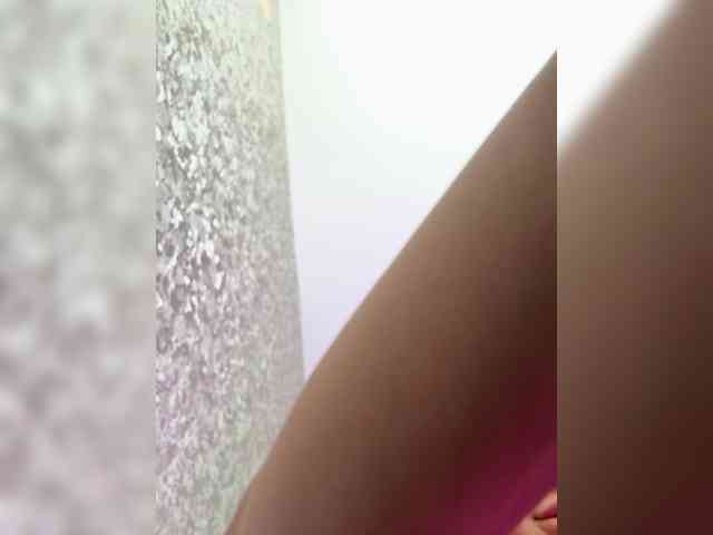 Maryllove Live Webcam on BongaCams