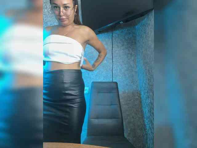 Maryllove Live Webcam on BongaCams