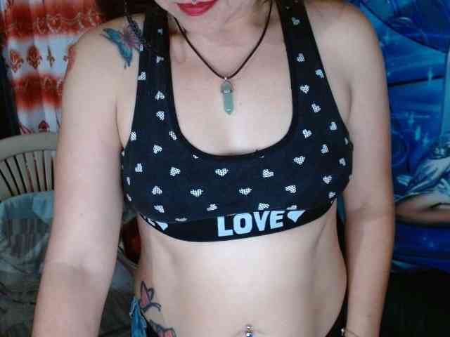 DominatrizFun webcam