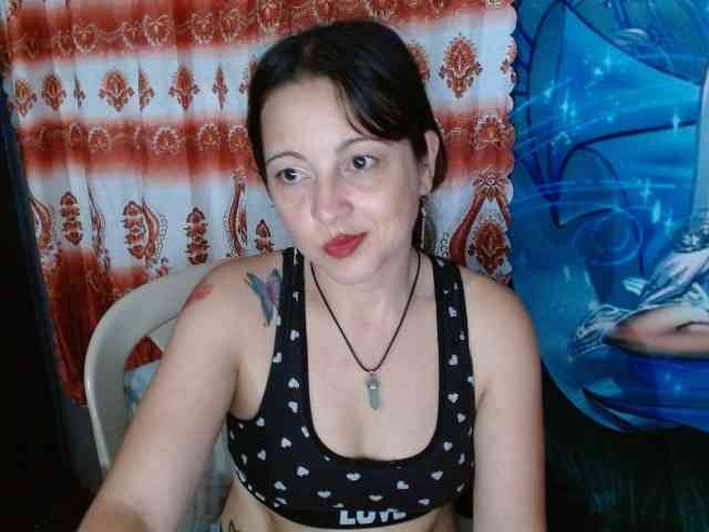 DominatrizFun webcam