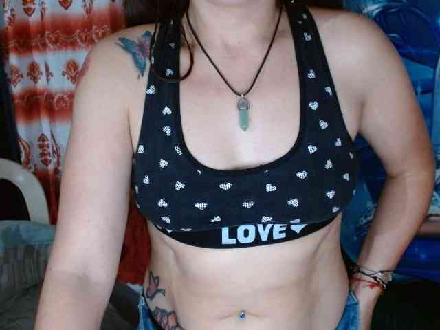 DominatrizFun webcam