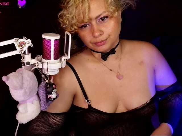 Tinaqueen1